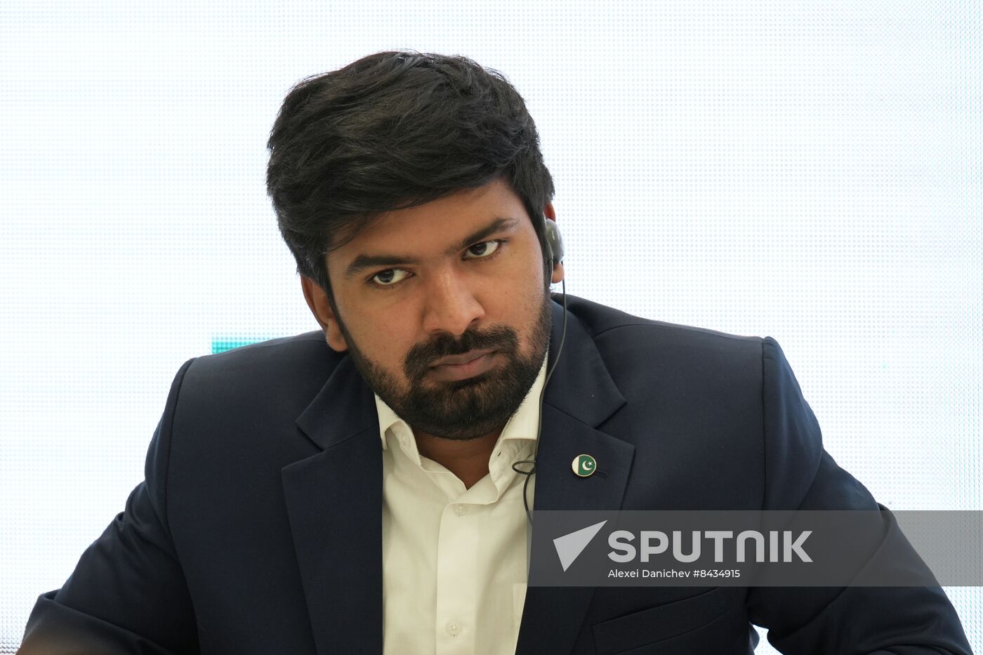 KAZANFORUM 2023. Development of Young Entrepreneurship in Russia and OIC Countries: Difficulties and Ways of its Solving