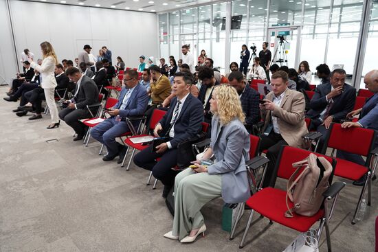 KAZANFORUM 2023. Development of Young Entrepreneurship in Russia and OIC Countries: Difficulties and Ways of its Solving