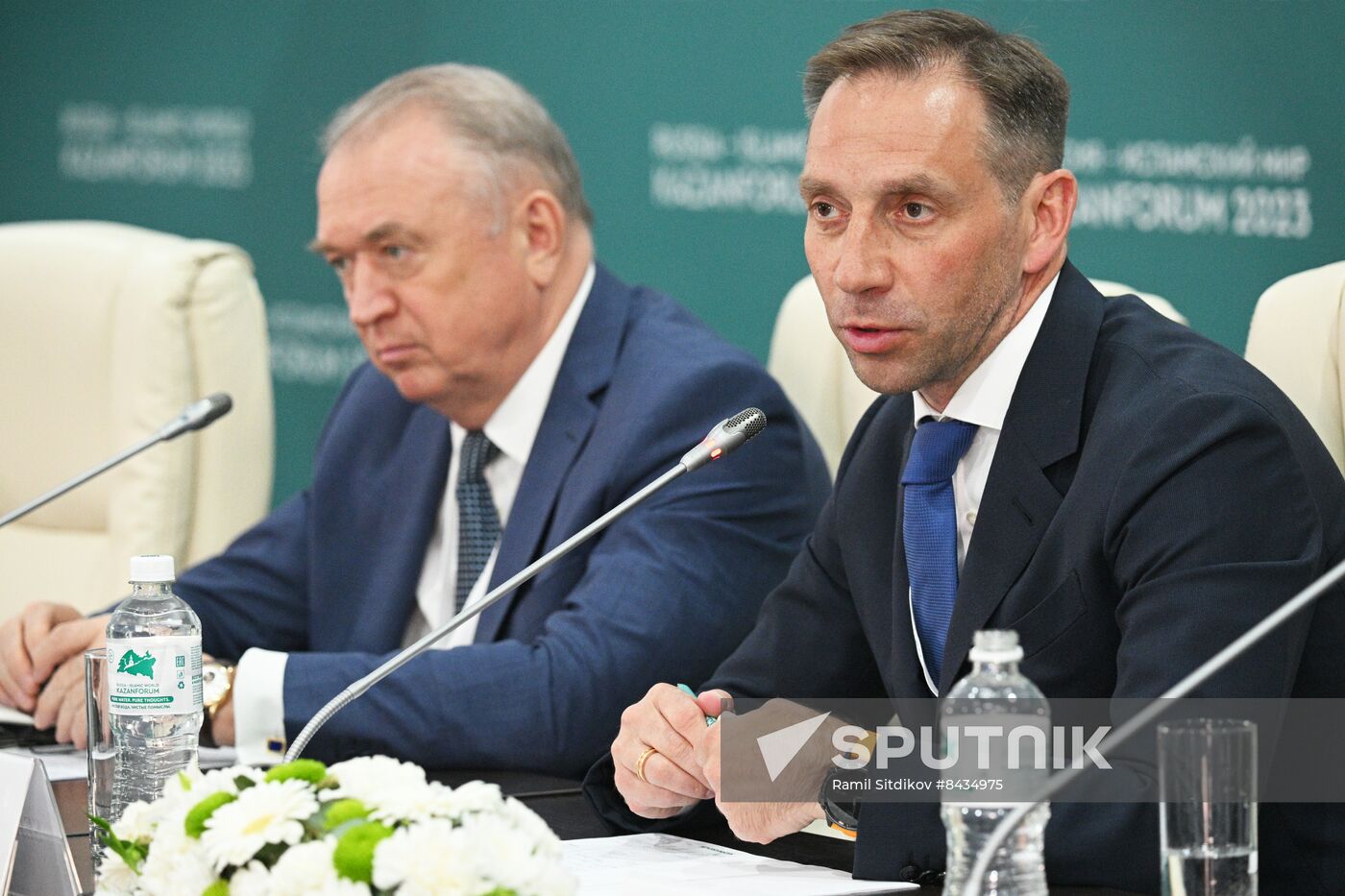 KAZANFORUM 2023. News conference following panel session of OIC chambers of commerce and industry
