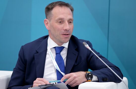 KAZANFORUM 2023. NAIDA.Global expert group meeting