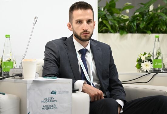 Alexei Mudrakov, Head of the REC Client Work Projects, at the Exporting IT Solutions to OIC Countries panel discussion held as part of the 14th Russia - Islamic World: KazanForum International Economic Forum. Crediting the source is mandatory when using the photo. Location: Russia, Republic of Tatarstan, Kazan. Author: Maksim Bogodvid/ANO “Directorate for Sports and Social Projects”. KAZANFORUM 2023. Exporting IT Solutions to OIC Countries