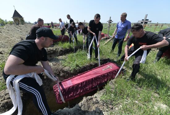 Russia Ukraine Military Operation Remains Reburial