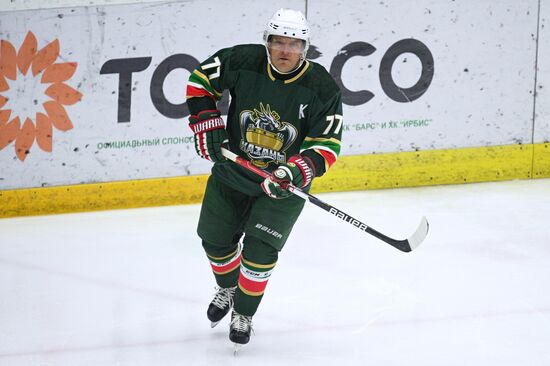 Nizhnekamsk Mayor Aidar Metshin during the Golden Puck hockey tournament held as part of the 14th Russia - Islamic World: KazanForum International Economic Forum. Crediting the source is mandatory when using the photo. Location: Russia, Republic of Tatarstan, Kazan. Author: Ramil Sitdikov/ANO “Directorate for Sports and Social Projects”. KAZANFORUM 2023. Golden Puck tournament