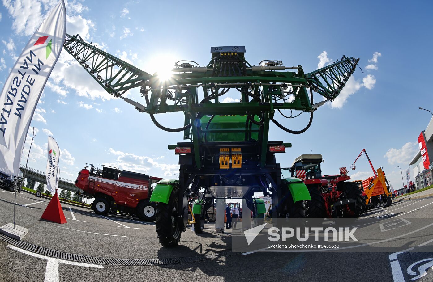 KAZANFORUM 2023. Sidelines