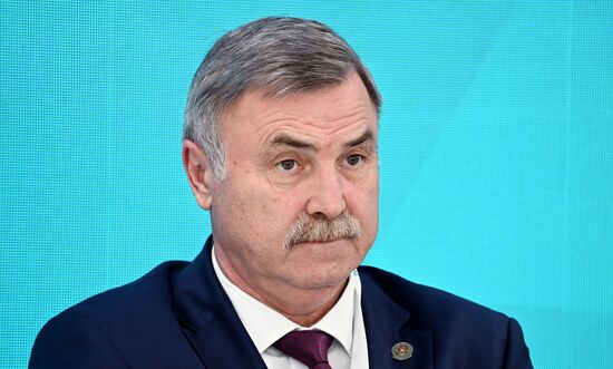 KAZANFORUM 2023. Intersectoral cooperation "logistics-production-trade" as a tool for expending foreign trade relations