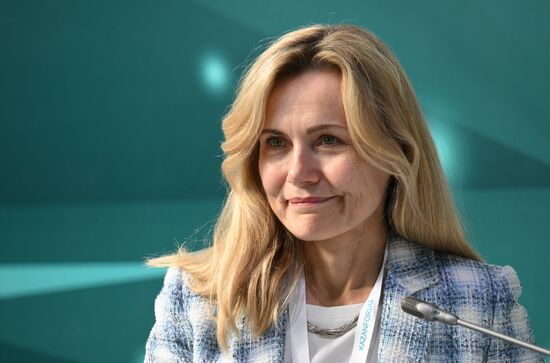 Ekaterina Golub, Director, Forum Analytical Centre, leading consultant to the Russian financial sector on sustainability agenda, at the session on The Sustainable Transformation of Companies and Communities in the Global Challenges of the 21st Century as part of the XIV International Economic Forum RUSSIA — ISLAMIC WORLD: KAZANFORUM 2023. Crediting the source is mandatory when using the photo. Location: Russia, Republic of Tatarstan, Kazan. Author: Ilya Pitalev/ANO “Directorate for Sports and Social Projects”. KAZANFORUM 2023. The Sustainable Transformation of Companies and Communities in the Global Challenges of the 21st Century