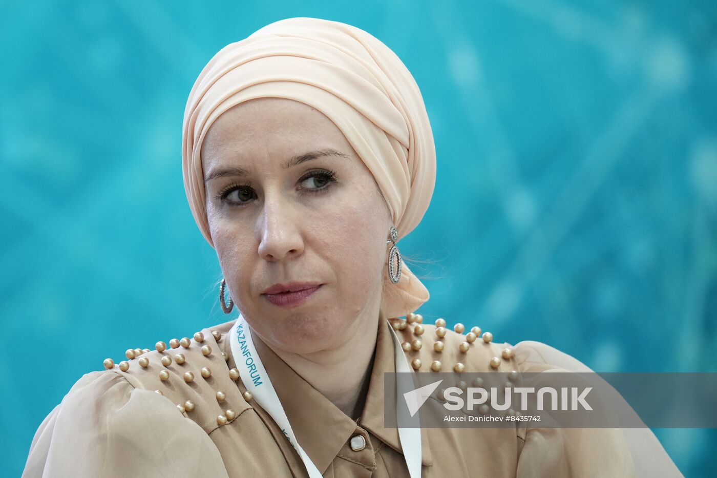 KAZANFORUM 2023. Features of Negotiating in the OIC Countries: Protocol, Etiquette, Culture