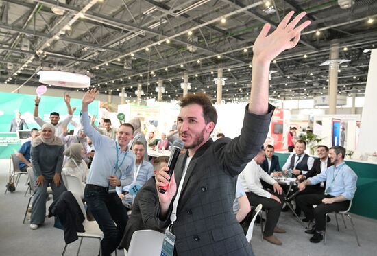 KAZANFORUM 2023. Intellectual and Entertaining Quiz MUSLIMQUIZ