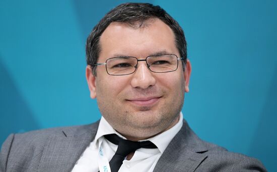 Minister for Economic Development of the Astrakhan Region Mansur Gadzhiyev at the session, Presentation of investment prospects of Russian regions for partners from the OIC member states, held as part of the 14th Russia - Islamic World: KazanForum International Economic Forum. Crediting the source is mandatory when using the photo. Location: Russia, Republic of Tatarstan, Kazan. Author: Pavel Lisitsyn/ANO “Directorate for Sports and Social Projects”. KAZANFORUM 2023. Presentation of investment prospects of Russian regions for partners from the OIC member states