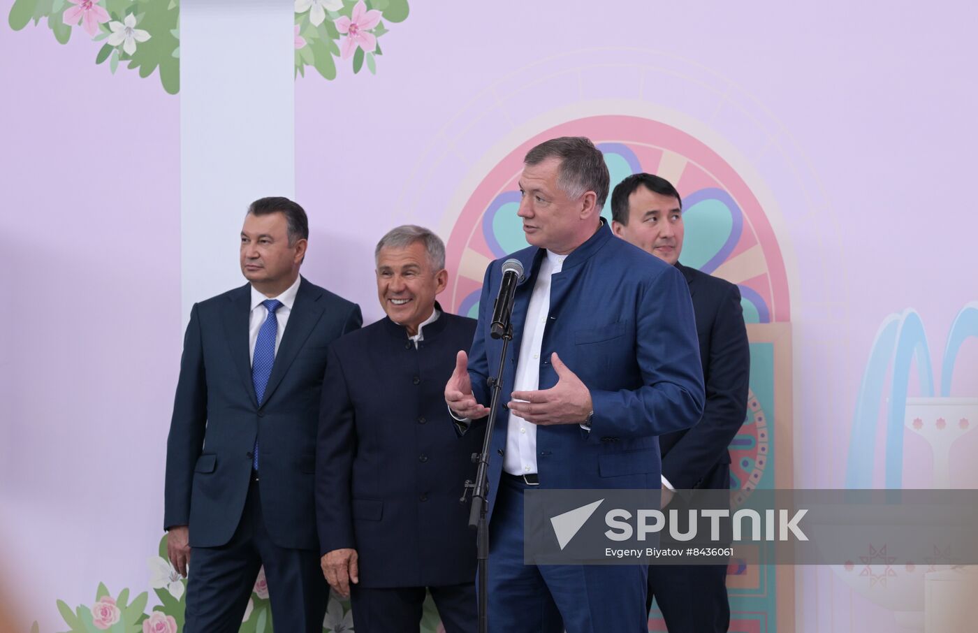 Head of Republic of Tatarstan Rustam Minnikhanov visits KAZANFORUM 2023