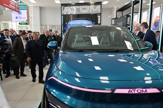 Head of the Republic of Tatarstan Rustam Minnikhanov visits the 14th Russia - Islamic World: KazanForum International Economic Forum. Crediting the source is mandatory when using the photo. Location: Russia, Republic of Tatarstan, Kazan. Author: Evgeny Biyatov/ANO “Directorate for Sports and Social Projects”. Head of Republic of Tatarstan Rustam Minnikhanov visits KAZANFORUM 2023