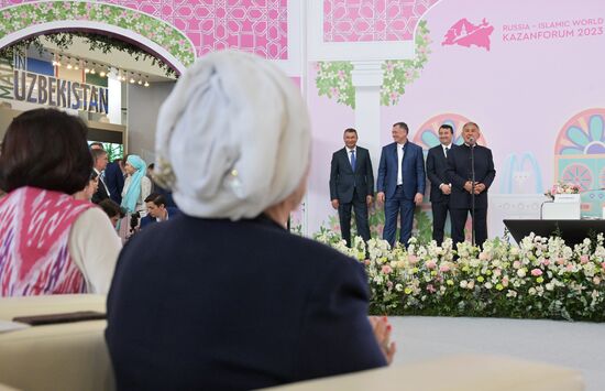 Head of the Republic of Tatarstan Rustam Minnikhanov, right, visits the 14th Russia - Islamic World: KazanForum International Economic Forum. Crediting the source is mandatory when using the photo. Location: Russia, Republic of Tatarstan, Kazan. Author: Evgeny Biyatov/ANO “Directorate for Sports and Social Projects”. Head of Republic of Tatarstan Rustam Minnikhanov visits KAZANFORUM 2023