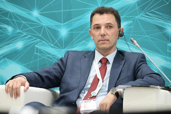 KAZANFORUM 2023. Model for Joint Creation of Platform Solutions for the Development of Critical Infrastructure in the Field of Education