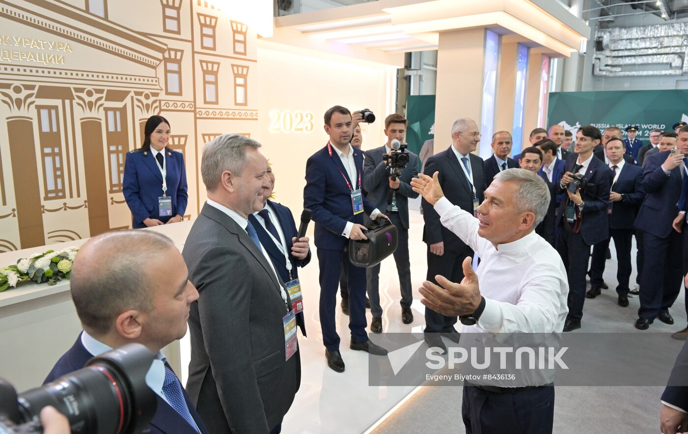 Head of Republic of Tatarstan Rustam Minnikhanov visits KAZANFORUM 2023