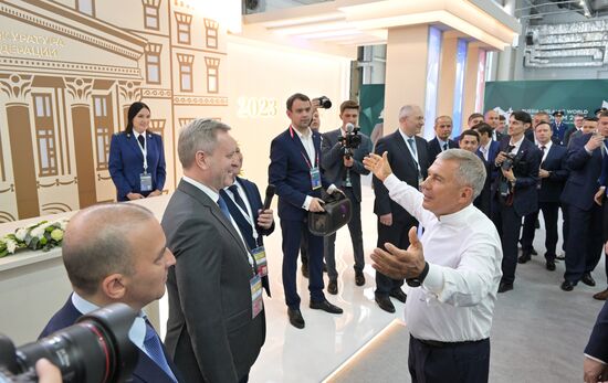 Head of the Republic of Tatarstan Rustam Minnikhanov, right, visits the 14th Russia - Islamic World: KazanForum International Economic Forum. Crediting the source is mandatory when using the photo. Location: Russia, Republic of Tatarstan, Kazan. Author: Evgeny Biyatov/ANO “Directorate for Sports and Social Projects”. Head of Republic of Tatarstan Rustam Minnikhanov visits KAZANFORUM 2023