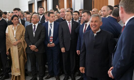 Head of the Republic of Tatarstan Rustam Minnikhanov visits the 14th Russia - Islamic World: KazanForum International Economic Forum. Crediting the source is mandatory when using the photo. Location: Russia, Republic of Tatarstan, Kazan. Author: Evgeny Biyatov/ANO “Directorate for Sports and Social Projects”. Head of Republic of Tatarstan Rustam Minnikhanov visits KAZANFORUM 2023