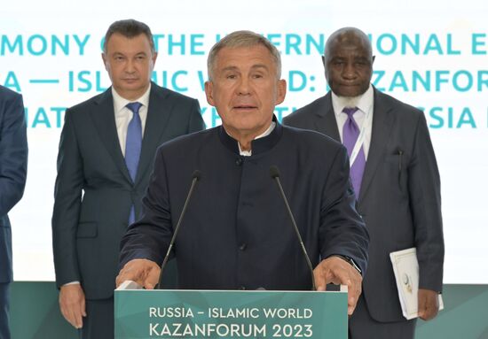 Head of the Republic of Tatarstan Rustam Minnikhanov visits the 14th Russia - Islamic World: KazanForum International Economic Forum. Crediting the source is mandatory when using the photo. Location: Russia, Republic of Tatarstan, Kazan. Author: Evgeny Biyatov/ANO “Directorate for Sports and Social Projects”. Head of Republic of Tatarstan Rustam Minnikhanov visits KAZANFORUM 2023