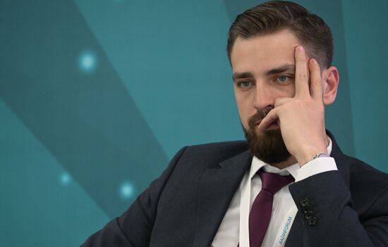 Education Minister of the Astrakhan Region Yegor Ugarov at the session, Russia – Countries of the Muslim World in the New Matrix of International Economic Relations, held as part of the 14th Russia - Islamic World: KazanForum International Economic Forum. Crediting the source is mandatory when using the photo. Location: Russia, Republic of Tatarstan, Kazan. Author: Vladimir Astapkovich/ANO “Directorate for Sports and Social Projects”. KAZANFORUM 2023. Russia – Countries of Muslim World in New Matrix of International Economic Relations