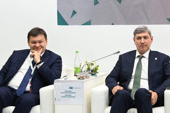 KAZANFORUM 2023. Electronic industry in the context of global challenges: prospects and ways of cooperation in the OIC countries