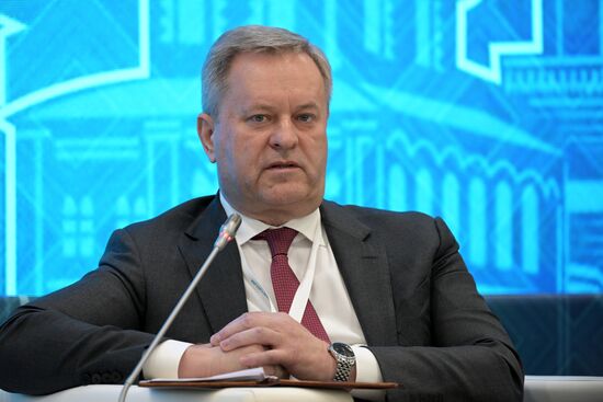 Deputy Prosecutor-General of the Russian Federation Pyotr Gorodov at the session, Protection of Rights of Entrepreneurs and Investors in Russia and OIC Countries, held as part of the 14th Russia - Islamic World: KazanForum International Economic Forum. Photos may be used as stated in the media bank section concerning the forum. Location: Russia, Republic of Tatarstan, Kazan. Author: Evgeny Biyatov/ANO “Directorate for Sports and Social Projects”. KAZANFORUM 2023. Protection of Rights of Entrepreneurs and Investors in Russia and OIC Countries