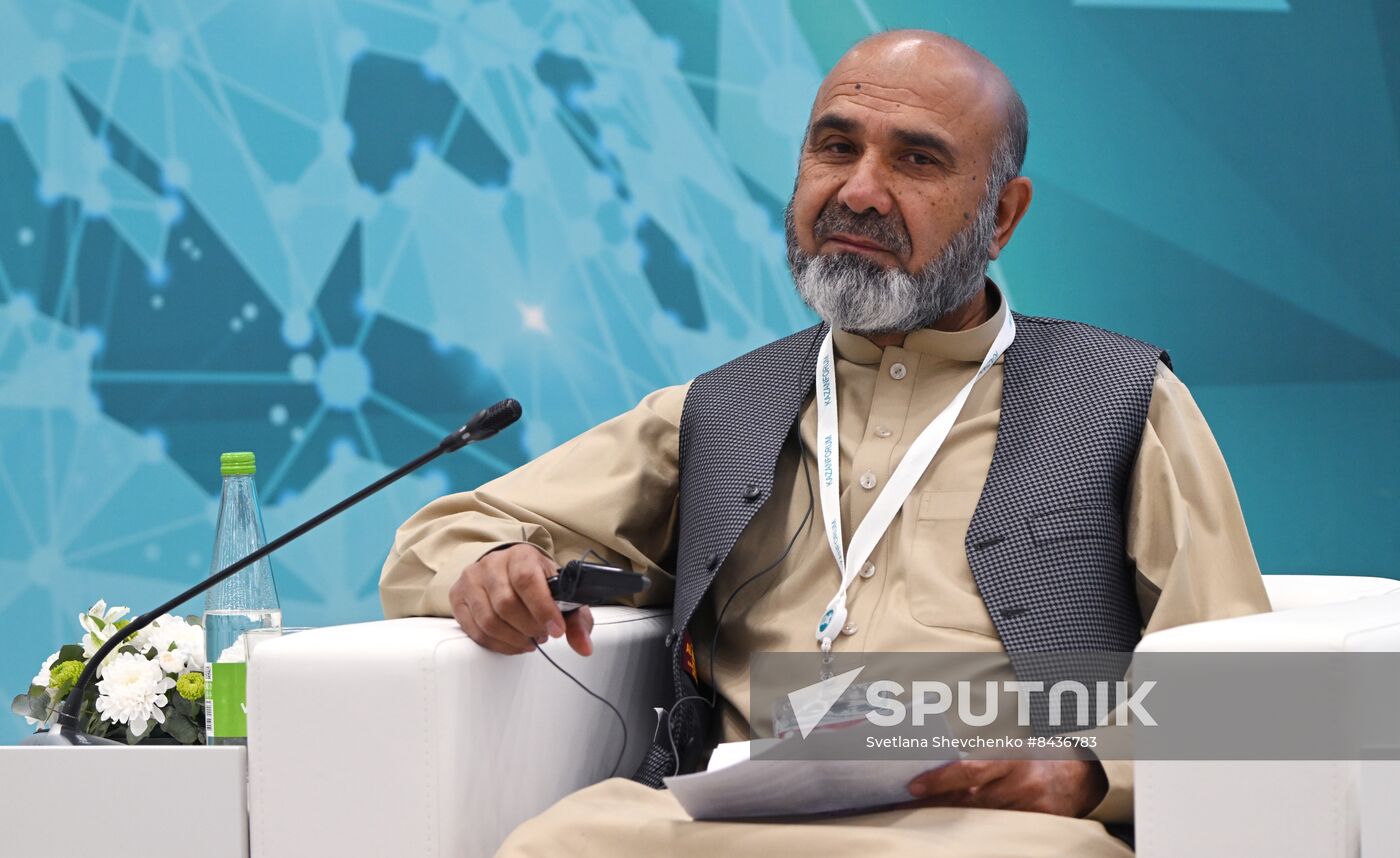 KAZANFORUM. Genealogy forum and session, Russia and Organization of Islamic Cooperation (OIC): The General History