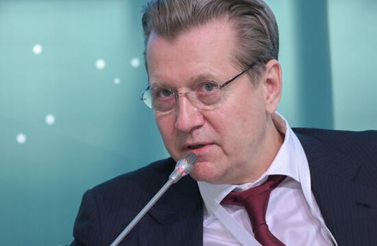 Russian Deputy Minister of Agriculture Sergei Levin at the Drivers for the development of Russian AIC export: Halal products session held as part of the 14th Russia - Islamic World: KazanForum International Economic Forum. Photos may be used subject to the terms in the forum-specific section of the media bank. Location: Russia, Republic of Tatarstan, Kazan. Author: Alexey Nikolskiy/ANO “Directorate for Sports and Social Projects”. KAZANFORUM 2023. Drivers for the development of Russian AIC export: Halal products