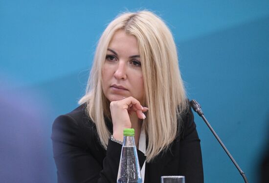 Irina Akopdzhanova, General Director, JSC National Non-governmental Pension Fund, at the session on Tools to Support Initiatives and Projects for Introduction and Implementation in the OIC Countries as part of the XIV International Economic Forum RUSSIA — ISLAMIC WORLD: KAZANFORUM 2023. Photos may be used as stated in the media bank section concerning the forum. Location: Russia, Republic of Tatarstan, Kazan. Author: Kirill Kallinikov/ANO “Directorate for Sports and Social Projects”. KAZANFORUM 2023. Tools to Support Initiatives and Projects for OIC Countries