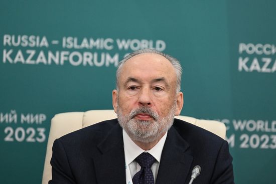 Chair of the Business Council for Cooperation with Indonesia Mikhail Kuritsyn at the Russia-Indonesia news conference held as part of the 14th Russia - Islamic World: KazanForum International Economic Forum. Photos may be used subject to the terms in the forum-specific section of the media bank. Location: Russia, Republic of Tatarstan, Kazan. Author: Maksim Bogodvid/ANO “Directorate for Sports and Social Projects”. KAZANFORUM 2023. Russia-Indonesia news conference