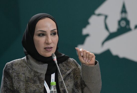 Acting Assistant Deputy Minister of Industry and Advanced Technology UAE (Standardization and Regulation Sector) Farah Ali Al Zarooni at the Drivers for the development of Russian AIC export: Halal products session held as part of the 14th Russia - Islamic World: KazanForum International Economic Forum. Photos may be used subject to the terms in the forum-specific section of the media bank. Location: Russia, Republic of Tatarstan, Kazan. Author: Alexey Nikolskiy/ANO “Directorate for Sports and Social Projects”. KAZANFORUM 2023. Drivers for the development of Russian AIC export: Halal products