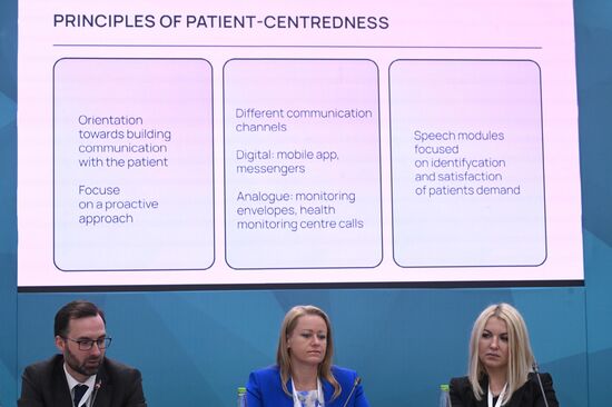 From left: Vladimir Zhavoronkov, leader of the SVYAZ System for Remote Monitoring of Pregnant Women's Health Status project, Deputy Minister of Health of the Republic of Tatarstan and Head of the Health Department of the Executive Committee of Kazan; Svetlana Egelskaya, Director of the Leadership Project Management Center, ASI; and Irina Akopdzhanova, General Director, JSC National Non-governmental Pension Fund, at the session on Tools to Support Initiatives and Projects for Introduction and Implementation in the OIC Countries as part of the XIV International Economic Forum RUSSIA — ISLAMIC WORLD: KAZANFORUM 2023. Photos may be used as stated in the media bank section concerning the forum.m left: Location: Russia, Republic of Tatarstan, Kazan. Author: Kirill Kallinikov/ANO “Directorate for Sports and Social Projects”. KAZANFORUM 2023. Tools to Support Initiatives and Projects for OIC Countries