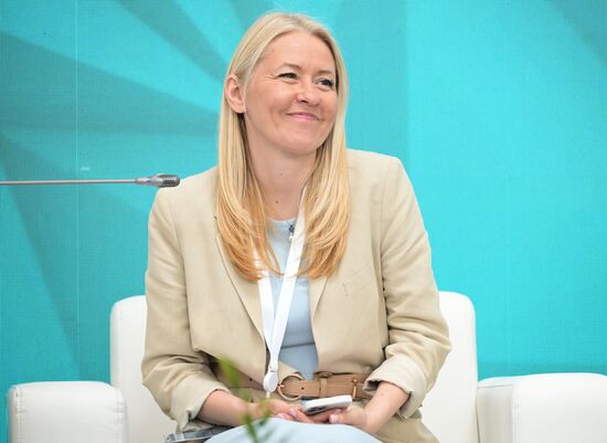 KAZANFORUM 2023. International Cooperation between Women of Russia and Islamic World