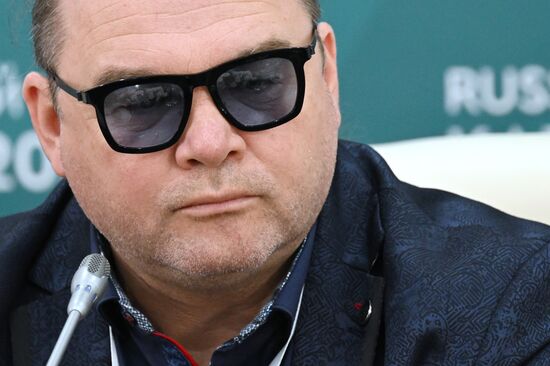 Yevgeny Morozov, resident of the UAE, organizer of concerts, festivals and cultural events in the Emirates, co-organizer of the Dresden Opera Ball, Dubai Classics and a series of concerts by Russian and world classics stars. News conference, The Role of Creative Industries in Modern Economy, during the 14th Russia - Islamic World: KazanForum international economic forum. Photos may be used subject to the terms in the forum-specific section of the media bank. Location: Russia, Republic of Tatarstan, Kazan. Author: Maksim Bogodvid/ANO “Directorate for Sports and Social Projects”. KAZANFORUM 2023. Press conference, The Role of Creative Industries in Modern Economy