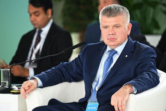 Oleg Ganeev, Senior Vice-President, Sberbank. SBER Leadership in the Development of Partnership Finance in the Russian Federation, a session during the 14th Russia - Islamic World: KazanForum international economic forum. Photos may be used subject to the terms in the forum-specific section of the media bank. Location: Russia, Republic of Tatarstan, Kazan. Author: Ramil Sitdikov/ANO “Directorate for Sports and Social Projects”. KAZANFORUM 2023. SBER Leadership in the Development of Partnership Finance in the Russian Federation