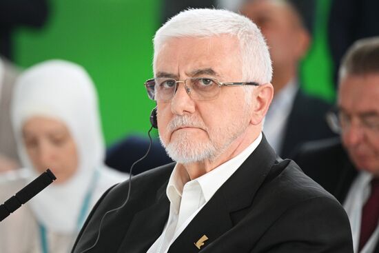 Majid Ghassemi, Chairman of the Management Board of Pasargad Bank. SBER Leadership in the Development of Partnership Finance in the Russian Federation, a session during the 14th Russia - Islamic World: KazanForum international economic forum. Photos may be used subject to the terms in the forum-specific section of the media bank. Location: Russia, Republic of Tatarstan, Kazan. Author: Ramil Sitdikov/ANO “Directorate for Sports and Social Projects”. KAZANFORUM 2023. SBER Leadership in the Development of Partnership Finance in the Russian Federation