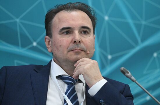 Deputy CEO of the FinTech Association Dmitry Ishchenko at the Development of the Market for Digital Financial Assets session held as part of the 14th Russia - Islamic World: KazanForum International Economic Forum. Photos may be used subject to the terms in the forum-specific section of the media bank. Location: Russia, Republic of Tatarstan, Kazan. Author: Kirill Kallinikov/ANO “Directorate for Sports and Social Projects”. KAZANFORUM 2023. Development of the Market for Digital Financial Assets