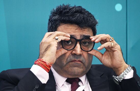 Dalip Kumar Chopra, President, Foundation for Health and Wellness Promotion (India), at the session on Medical Tourism as part of the XIV International Economic Forum RUSSIA — ISLAMIC WORLD: KAZANFORUM 2023. Photos may be used as stated in the media bank section concerning the forum. Location: Russia, Republic of Tatarstan, Kazan. Author: Svetlana Shevchenko/ANO “Directorate for Sports and Social Projects”. KAZANFORUM 2023. Medical tourism