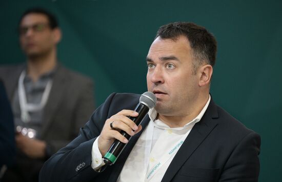 TempusOpus AB founder Ilya Belogragin at the Expert Council for Selecting Startups in the Innopolis SEZ session held as part of the 14th Russia - Islamic World: KazanForum International Economic Forum. Photos may be used subject to the terms in the forum-specific section of the media bank. Location: Russia, Republic of Tatarstan, Kazan. Author: Vladimir Astapkovich/ANO “Directorate for Sports and Social Projects”. KAZANFORUM 2023. Expert Council for Selecting Startups in the Innopolis SEZ