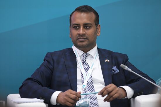 Khan Faisal, Advisor to the Ministry of Higher Education, Science, Information Technology and Sugar Industry of India, at the session, Features and Algorithms of SMEs Entering the Market of the Islamic World, held as part of the 14th Russia - Islamic World: KazanForum International Economic Forum. Photos may be used as stated in the media bank section concerning the forum. Location: Russia, Republic of Tatarstan, Kazan. Author: Pavel Lisitsyn/ANO “Directorate for Sports and Social Projects”. KAZANFORUM 2023. Features and Algorithms of SMEs Entering the Market of the Islamic World