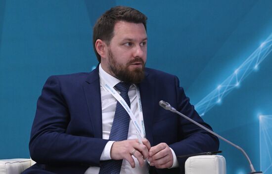 General Director of VEB.Engineering, Board member Vladimir Novikov at the session, Prospects of Legal Regulation of Partner Financing in Russia, held as part of the 14th Russia - Islamic World: KazanForum International Economic Forum. Photos may be used subject to the terms in the forum-specific section of the media bank. Location: Russia, Republic of Tatarstan, Kazan. Author: Kirill Kallinikov/ANO “Directorate for Sports and Social Projects”. KAZANFORUM 2023. Prospects of Legal Regulation of Partner Financing in Russia