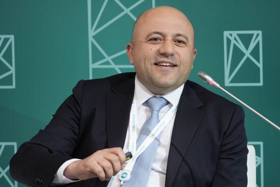 KAZANFORUM 2023. Oil and Gas Sector as a Basis of Mutually Beneficial Cooperation in the Industry of Russia and OIC Countries