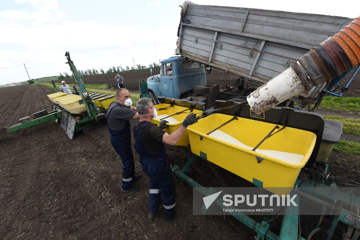 Russia DPR Sowing Campaign