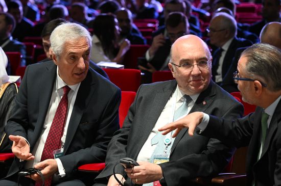 Left: Consul General of the Republic of Turkiye in Kazan Ismet Erikan ahead of the plenary session of the Russia – Islamic World 14th International Economic Forum: Economy of Trust: Partnership between the Russian Federation and the OIC Countries. Photos may be used subject to the terms in the forum-specific section of the media bank. Location: Russia, Republic of Tatarstan, Kazan. Author: Maksim Bogodvid/ANO “Directorate for Sports and Social Projects”. KAZANFORUM 2023. Plenary session of the Russia – Islamic World 14th International Economic Forum