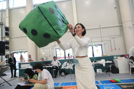 KAZANFORUM 2023. Buy: Business Interactive Game on Islamic Finance