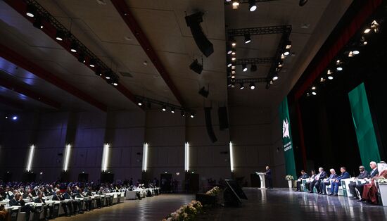 Participants of the plenary session of the Russia – Islamic World 14th International Economic Forum: Economy of Trust: Partnership between the Russian Federation and the OIC Countries. Photos may be used subject to the terms in the forum-specific section of the media bank. Location: Russia, Republic of Tatarstan, Kazan. Author: Ramil Sitdikov/ANO “Directorate for Sports and Social Projects”. KAZANFORUM 2023. Plenary session of the Russia – Islamic World 14th International Economic Forum