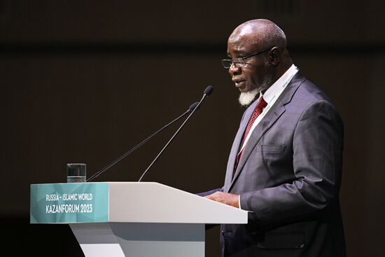 KAZANFORUM 2023. Plenary session of the Russia – Islamic World 14th International Economic Forum