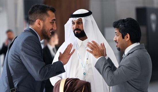 Participants of the 14th Russia - Islamic World: KazanForum International Economic Forum at the Kazan Expo Exhibition Center. Photos may be used subject to the terms in the forum-specific section of the media bank. Location: Russia, Republic of Tatarstan, Kazan. Author: Svetlana Shevchenko/ANO “Directorate for Sports and Social Projects”. KAZANFORUM 2023. Sidelines