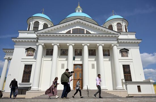 The Our Lady of Kazan Cathedral at the Bogoroditsky Monastery. Photos may be used as stated in the media bank section concerning the forum. Location: Russia, Republic of Tatarstan, Kazan. Author: Alexandr Kryazhev/ANO “Directorate for Sports and Social Projects”. KAZANFORUM 2023. Sightseeing tour of Kazan