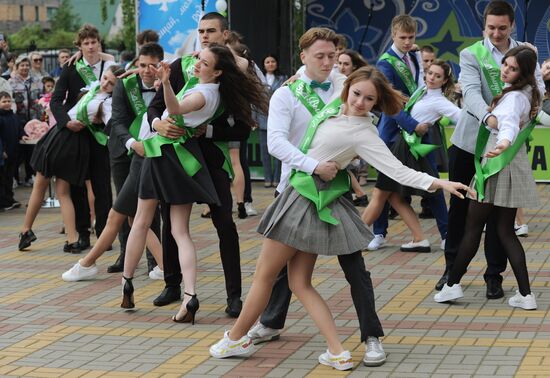 Russia Education Last Bell