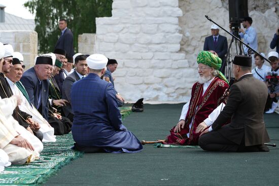 KAZANFORUM 2023. Head of Tatarstan Rustam Minnikhanov attends Izge Bolgar Zhyeny Festival