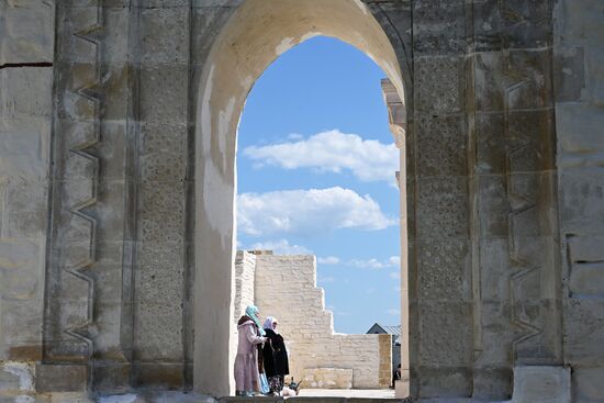 Women attend the Izge Bolgar Zhyeny festival held as part of the 14th International Russia — Islamic World Economic Forum. Photos may be used subject to the terms in the forum-specific section of the media bank. Location: Russia, Republic of Tatarstan, Bolgar. Author: Maksim Bogodvid/ANO “Directorate for Sports and Social Projects”. KAZANFORUM 2023. Izge Bolgar Zhyeny Festival